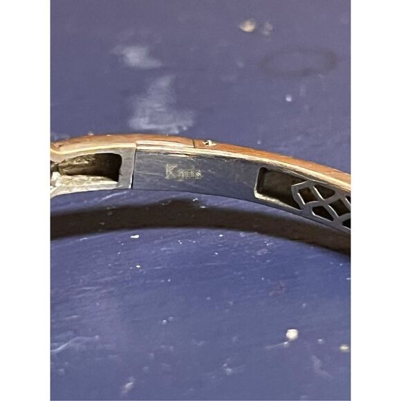 Karis Malagasy Labradorite & Multi Gemstone Filigree Vermeil Hinged Bracelet - Picture 15 of 16